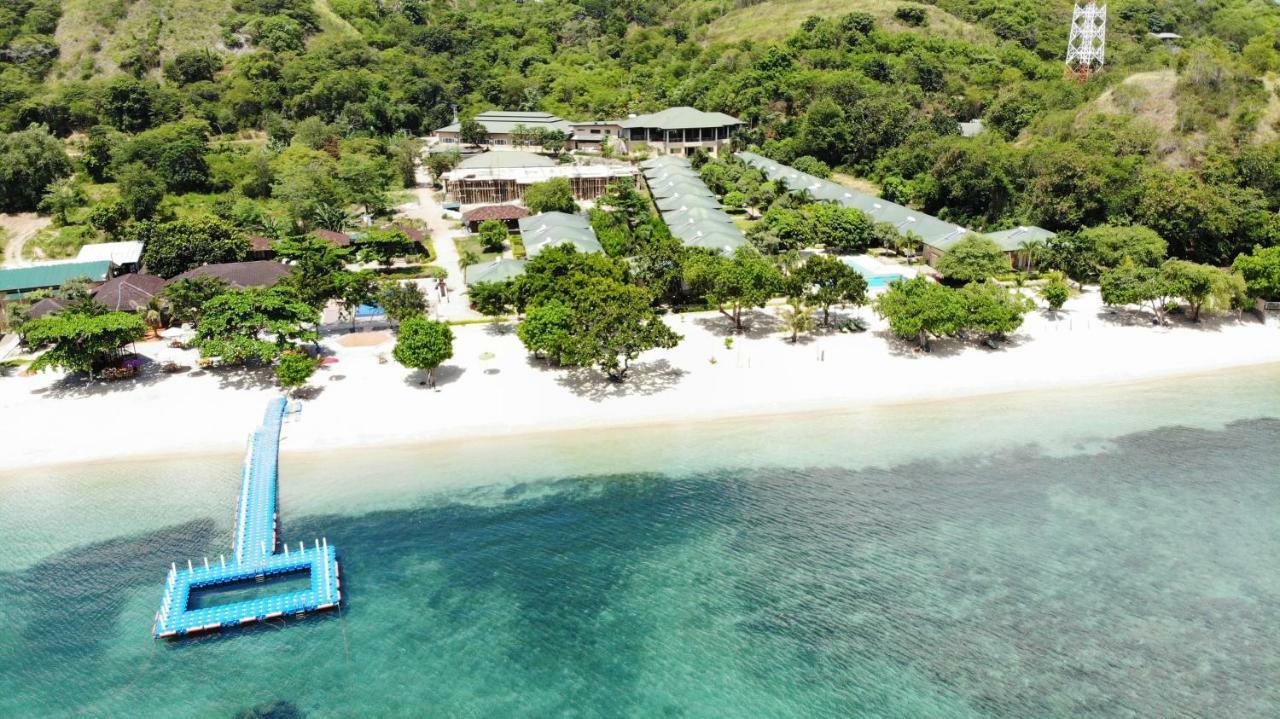 Sylvia Beach Villa Labuan Bajo Esterno foto